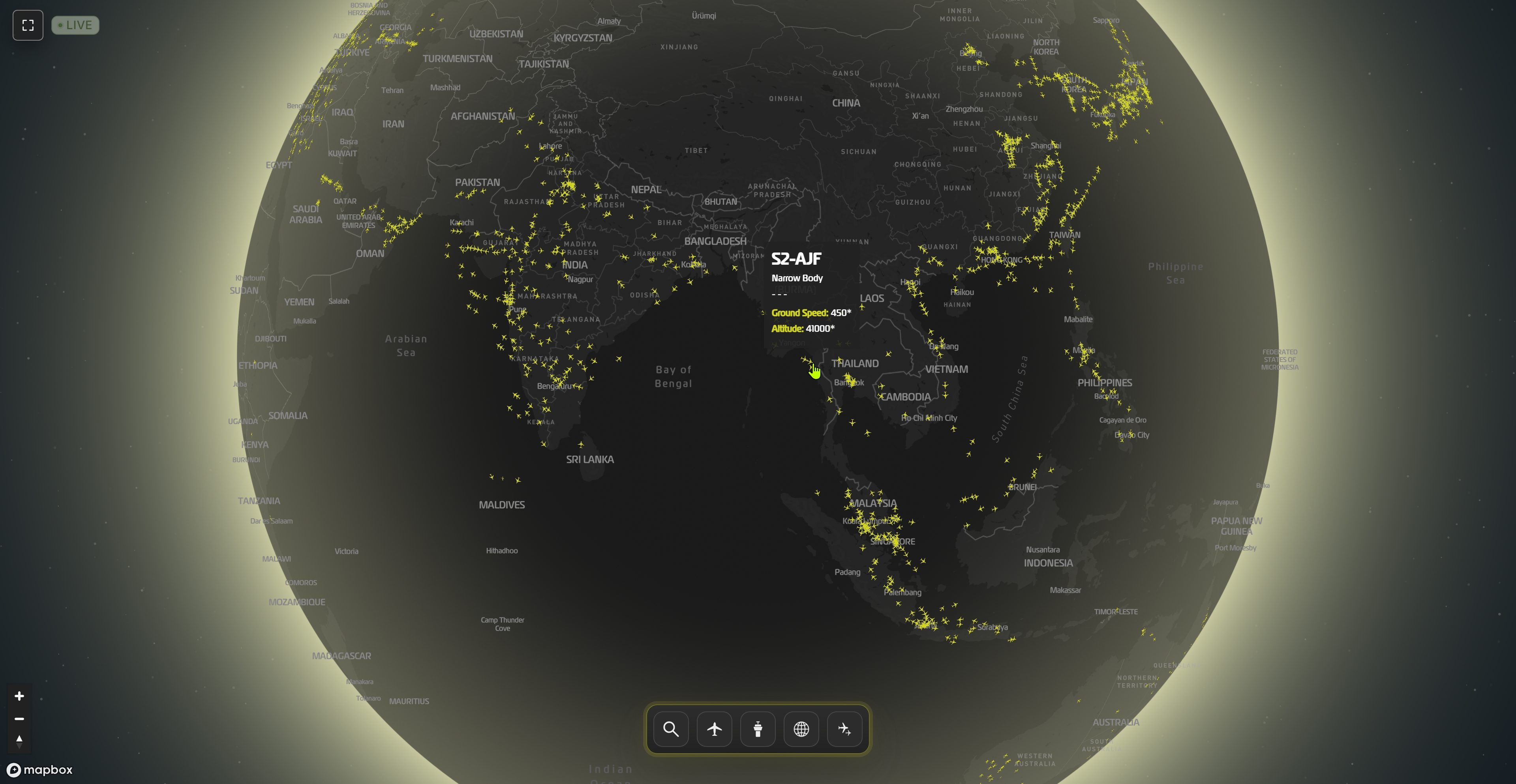 Live Aircraft Tracking Map & Real-Time Mapbox Application